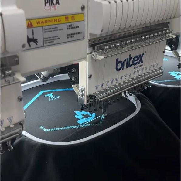 Broderie professionnelle sur vêtement de travail — Alpë Workwear